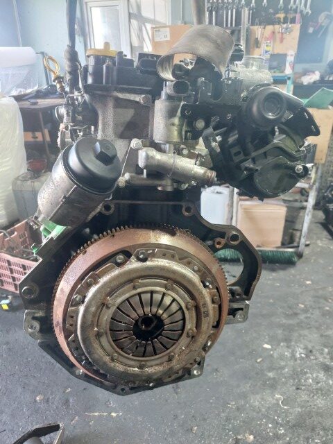 Motor fara anexe Opel Corsa D 1.0 benzina 65 CP cod A10XEP