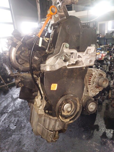 Motor fara anexe Volkswagen Golf 5 1.4 benzina cod BCA