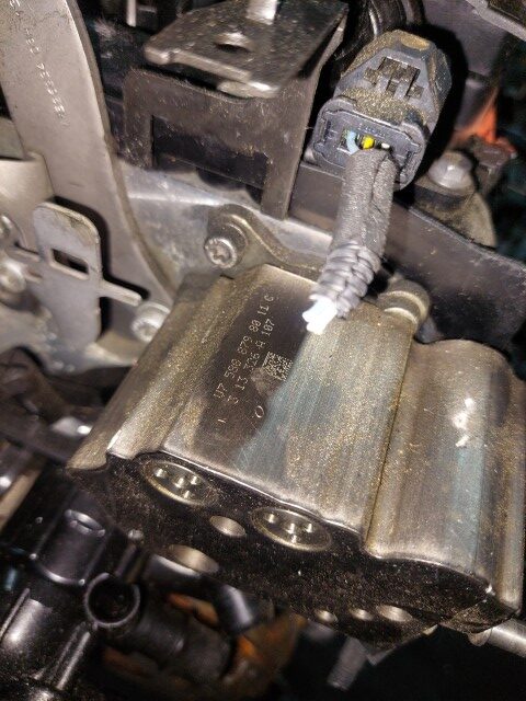 Pompa injectie Peugeot 508 THP 1.6 16v benzina turbo cod 5F02 156 CP cod V758087980 Pompa injectie Peugeot 508 THP 1.6 16v benzina turbo cod 5F02 156 CP cod V758087980