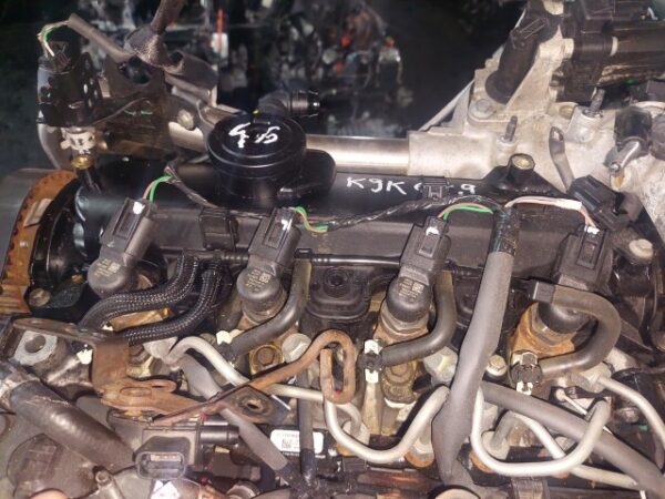 Injector Renault Talisman 1.5 DCI 110 cp cod K9K649 euro 6 cod 8201100113