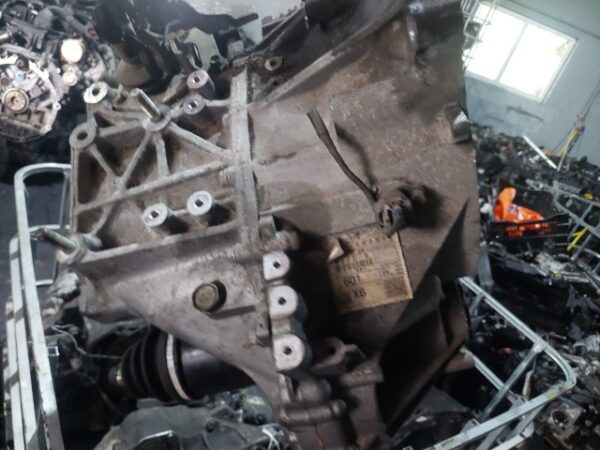 Cutie viteze manuala 6 trepte Mazda 6 2.0D motor RF7J euro 4 cod cutie B2C2B