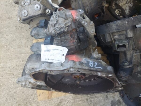 Cutie viteze pilotata 5 trepte Opel corsa D 1.2 benzina an 2007 F17 cod 55562970