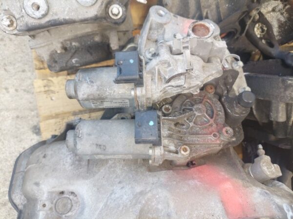 Cutie viteze pilotata 5 trepte Opel corsa D 1.2 benzina an 2007 F17 cod 55562970