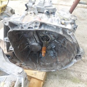 Cutie viteze manuala 6 trepte PEUGEOT 207 1.6 hdi motorizare 9HR cod 20EA15