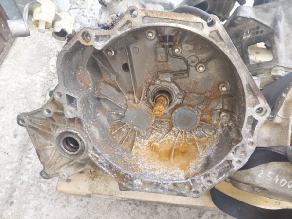 Cutie manuala 5 trepte Opel Zafira A 2.0 CDTI 82 Cp cod F23 5495775