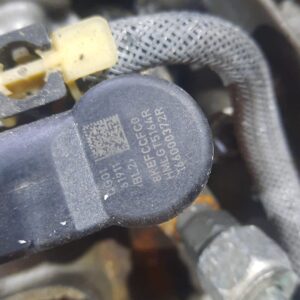 Injector Renault Master III (FV) 2.3 dCi 170CP 16V motor M9T706 cod 166000372R Injector Renault Master III (FV) 2.3 dCi 170CP 16V motor M9T706 cod 166000372R