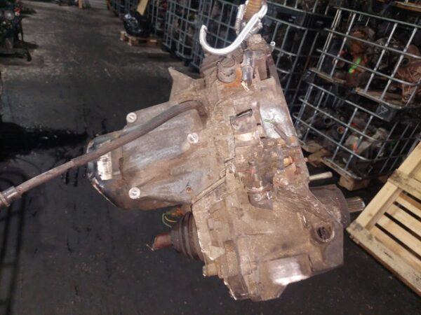 Cutie de viteze manuala 5 trepte Renault Clio 2 1.5 dci cod JB1512
