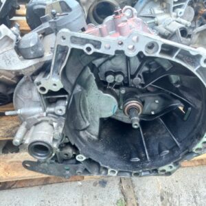 Cutie viteze manuala 5 trepte Peugeot 208 II 1.5 BlueHDi motorizare YH01 cod 20V257