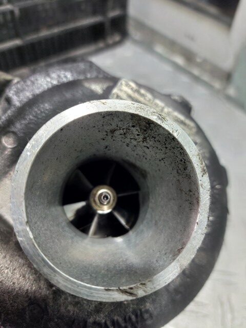 20260813_161800 Turbina Renault Trafic 2.5 DCI an 2006 cod G9U730 cod 8200459494 GT2056S