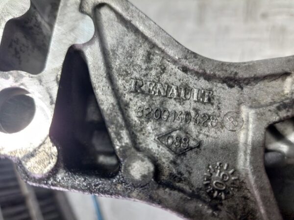 Suport motor Renault Trafic 2.5 DCI an 2006 cod G9U730 cod 8200140428