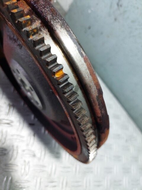Volanta masa simpla Ford Fiesta 7 1.0 EcoBoost 95 cp cod M0JB an 2020