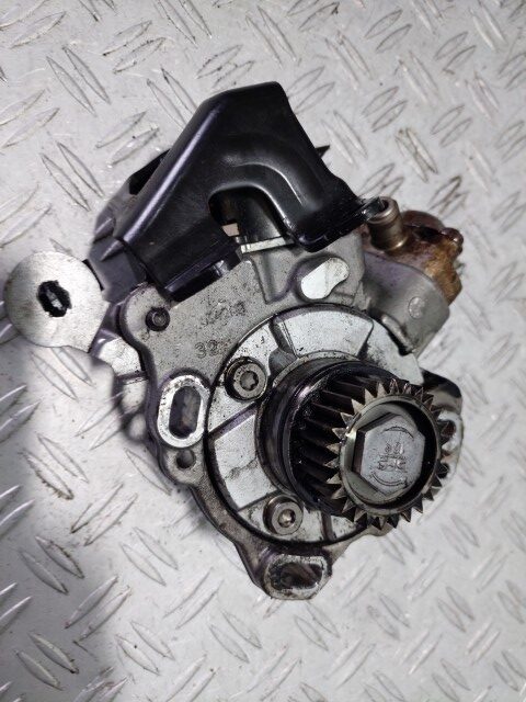 Pompa injectie Peugeot Expert an 2020 2.0 hdi euro 6 cod AH01 cod 9674984480