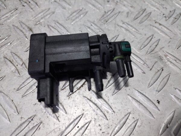 Electrovalva vacuum Peugeot Expert 2.0 hdi euro 6 cod AH01 cod 9832135380 Electrovalva vacuum Peugeot Expert 2.0 hdi euro 6 cod AH01 cod 9832135380