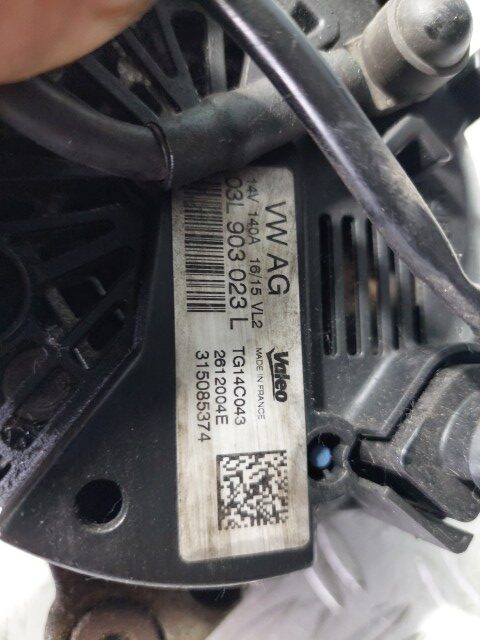 Alternator Wolkswagen Passat B8 2.0 TDI motorizare CRLB cod 03L903023L