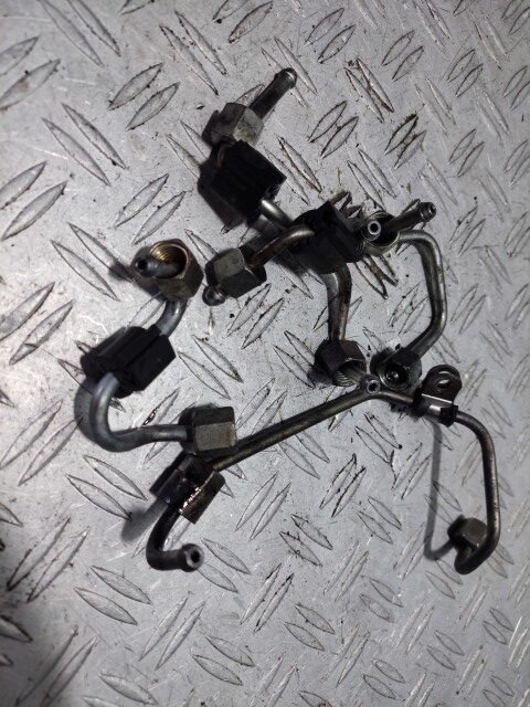 Set conducte alimentare injectie Wolkswagen Passat B8 2.0 TDI motorizare CRLB
