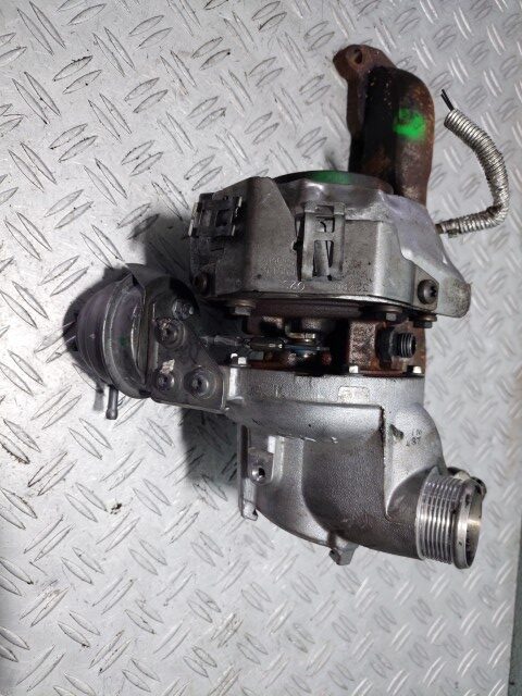 Turbina Skoda Octavia 1.6 TDI euro 6 motorizare DGT cod 04L253020S