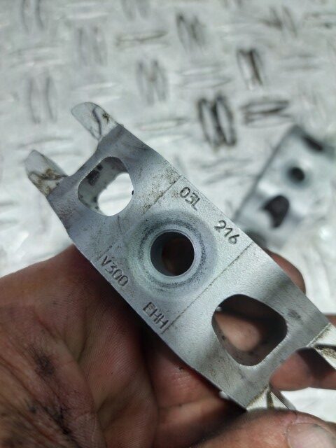 Set 2 bride injector Skoda Octavia 1.6 TDI euro 6 motorizare DGT cod 03L216