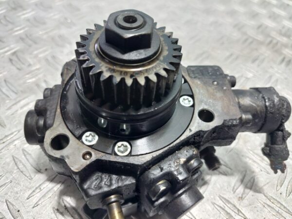 Pompa injectie Mercedes C-class w205 1.6 CDI motorizare R9MA500 cod 167002133R 0445010439