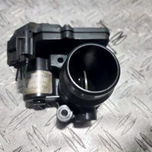 Clapeta acceleratie Mercedes C-class w205 1.6 CDI motorizare R9MA500 cod H8201061908