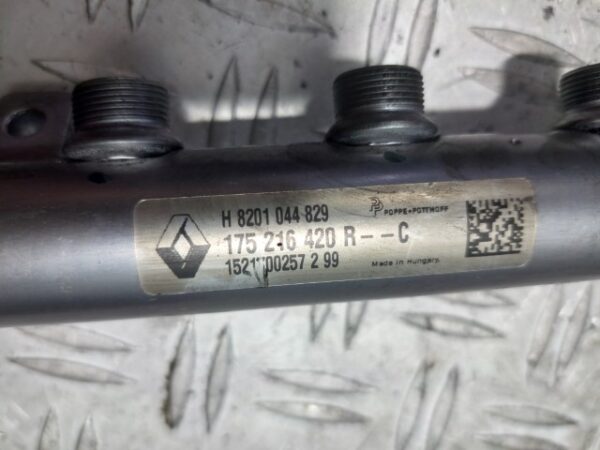20260813_181552 Rampa injectoare Mercedes C-Class W205 1.6 CDI motorizare R9MA500 cod 175216420R