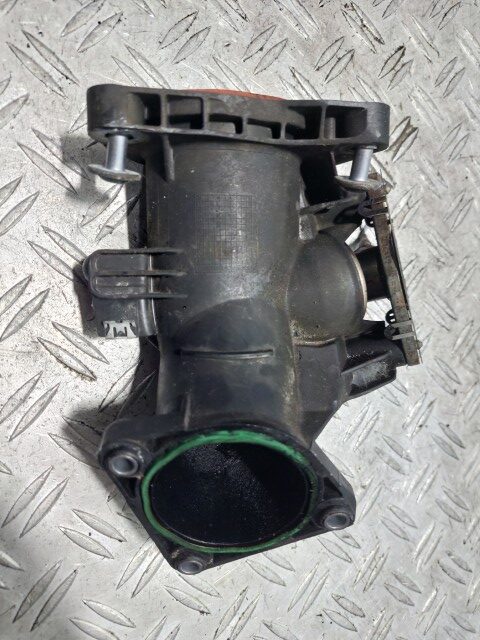 Tubulatura cu senzor gaze galerie admisie BMW Seria 1 F20 2.0D motorizare N47D20C cod 7807991-06