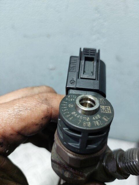 20260813_182012 Injector BMW Seria 1 F20 2.0D motorizare N47D20C cod 7810702-02 0445110480