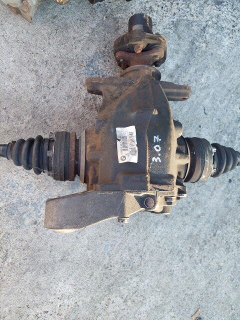 Diferențial spate BMW Seria 3 E90 E91 2.0D motorizare N47D20C cod 7598855-03 3.07