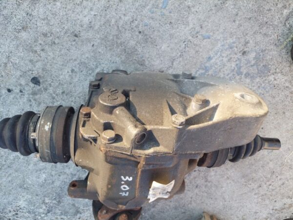 Diferențial spate BMW Seria 3 E90 E91 2.0D motorizare N47D20C cod 7598855-03 3.07
