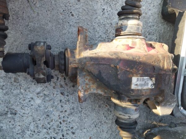 Diferential grup spate BMW Seria 1 F20 F21 2.0D motorizare B47D20 cod 7599472-04 E27091 Diferential grup spate BMW Seria 1 F20 F21 2.0D motorizare B47D20 cod 7599472-04 E27091